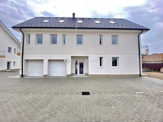 Eladó téglalakás, Répcelakon, Petőfi Sándor utcában 46.2 M Ft