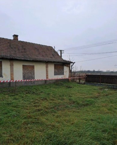 Eladó családi ház, Jánoshidán, Szabadság téren 4.77 M Ft