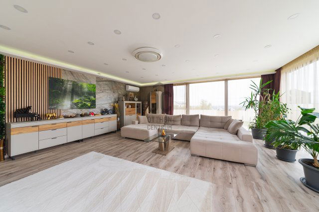 Eladó családi ház, Diósdon 299 M Ft, 4 szobás