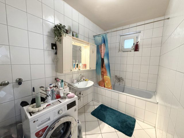 Eladó családi ház, Debrecenben 110 M Ft, 5+1 szobás