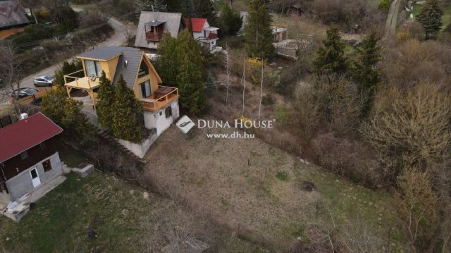 Eladó családi ház, Zebegényben 130 M Ft, 3 szobás