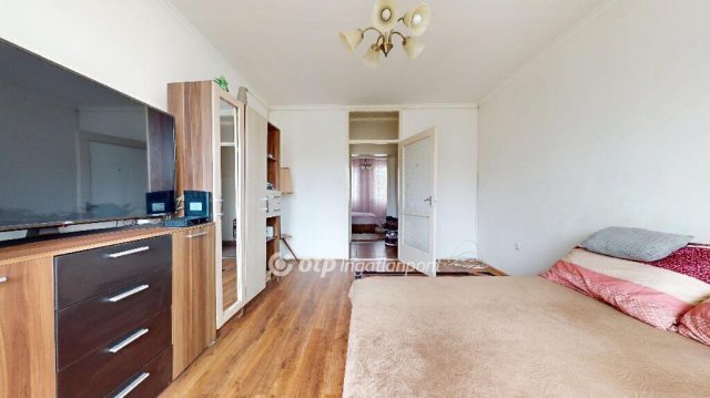 Eladó téglalakás, Nyírbátorban 37.5 M Ft, 1+2 szobás