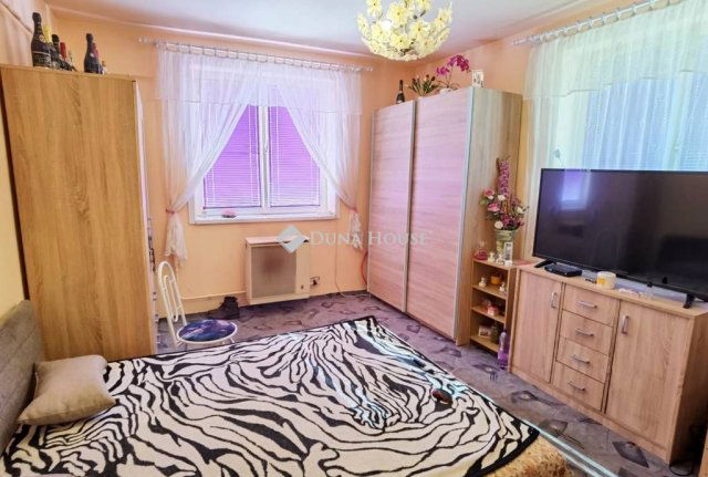 Eladó családi ház, Nyíregyházán 37 M Ft, 2 szobás