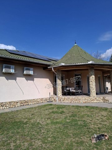 Eladó családi ház, Dunaújvárosban 145 M Ft, 3 szobás