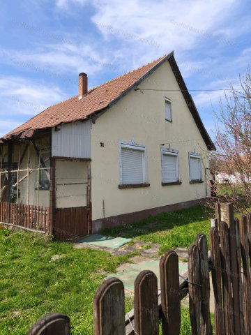 Eladó családi ház, Tiszaroffon 15.9 M Ft, 3 szobás