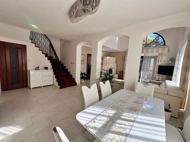 Eladó családi ház, Nyíregyházán 139.9 M Ft, 6 szobás