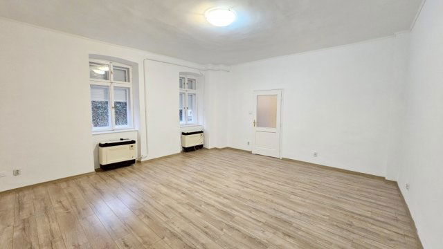 Kiadó téglalakás, albérlet, Miskolcon 130 E Ft / hó, 1 szobás