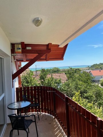 Eladó családi ház, Paloznakon 250 M Ft, 6 szobás