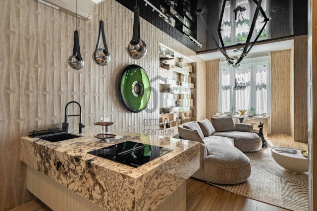 Eladó téglalakás, Budapesten, V. kerületben, Falk Miksa utcában