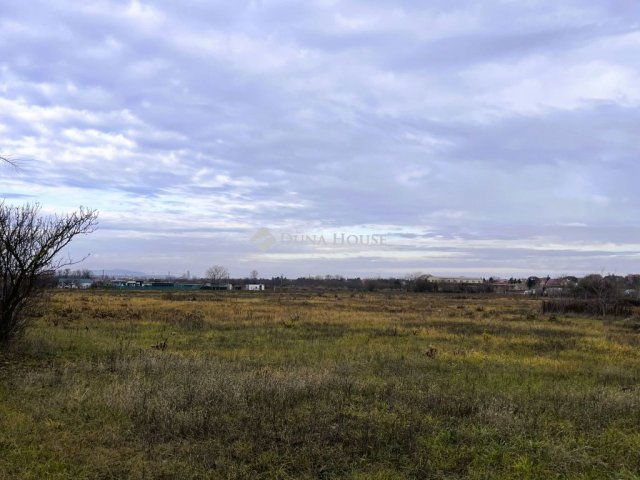 Eladó telek, Szigetszentmiklóson 68 M Ft / költözzbe.hu