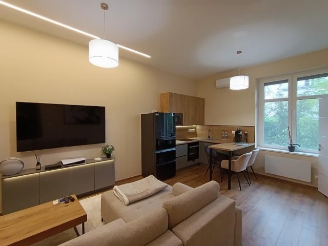 Eladó téglalakás, Budapesten, II. kerületben, Fillér utcában