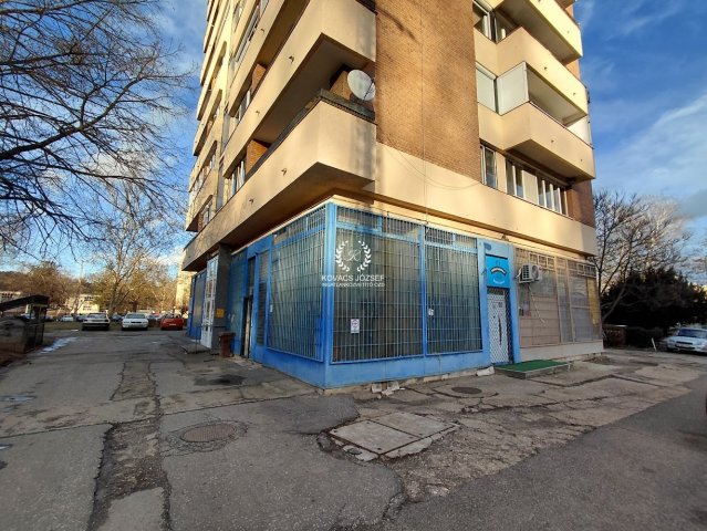 Kiadó üzlethelyiség, Ózdon 90 E Ft / hó / költözzbe.hu