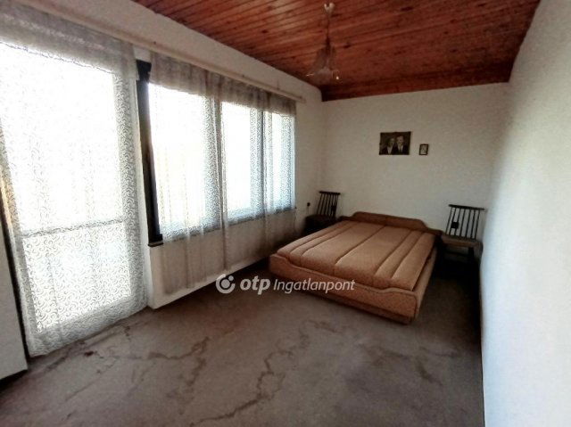 Eladó családi ház, Érden 98 M Ft, 5 szobás