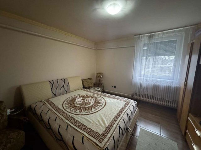 Eladó családi ház, Hosszúpályin 47.9 M Ft, 3 szobás