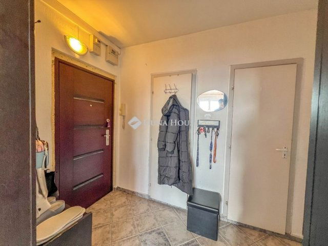 Eladó panellakás, Budapesten, XXI. kerületben 59.9 M Ft, 2 szobás