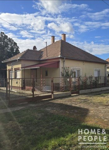 Eladó családi ház, Hódmezővásárhelyen 35 M Ft, 3+1 szobás