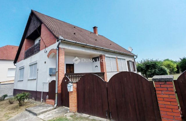 Eladó családi ház, Berzencén 33.5 M Ft, 6 szobás