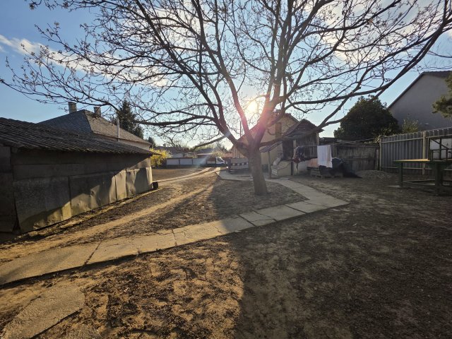 Eladó családi ház, Nyírpazonyon 24.9 M Ft, 1 szobás