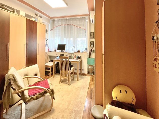 Eladó téglalakás, Keszthelyen 1.25 M Ft, 1 szobás