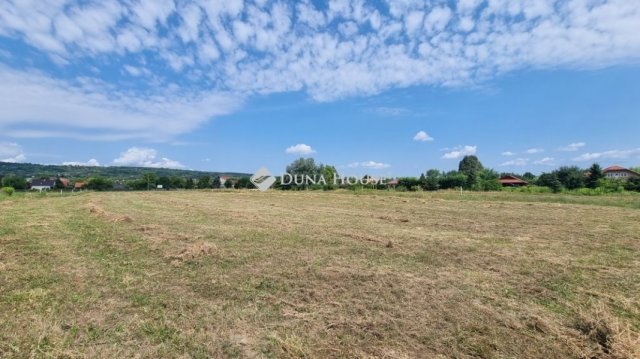 Eladó ikerház, Zsámbékon 99.9 M Ft, 1 szobás