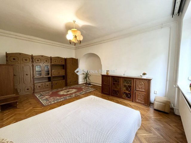 Kiadó téglalakás, albérlet, Nyíregyházán, Széchenyi utcában