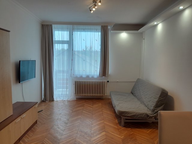 Kiadó téglalakás, albérlet, Tatabányán 170 E Ft / hó