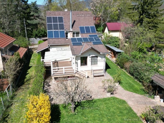 Eladó családi ház, Csobánkán 179 M Ft, 6 szobás