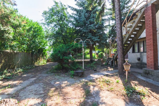 Eladó családi ház, Gödön 90 M Ft, 5 szobás