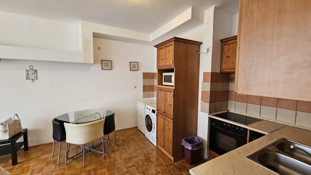 Eladó téglalakás, Debrecenben 49.5 M Ft, 2 szobás