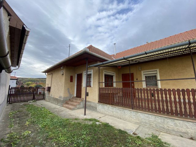 Eladó családi ház, Bogácson 35 M Ft, 4 szobás