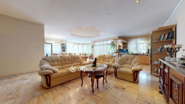 Eladó családi ház, Nyíregyházán 122 M Ft, 3 szobás