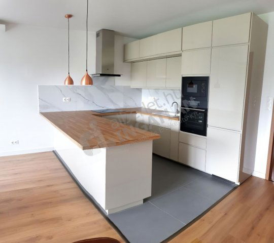 Kiadó téglalakás, albérlet, XI. kerületben, Mohai úton