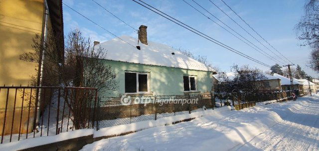 Eladó családi ház, Kislődön 23.9 M Ft, 2 szobás