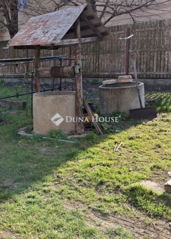 Eladó családi ház, Budapesten, XVII. kerületben 50 M Ft