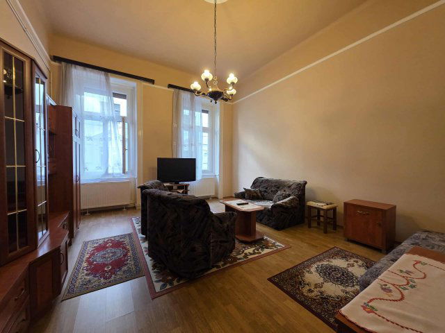 Kiadó téglalakás, albérlet, VII. kerületben, Izabella utcában