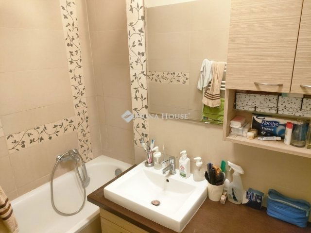 Eladó téglalakás, Kecskeméten 51.5 M Ft, 3 szobás