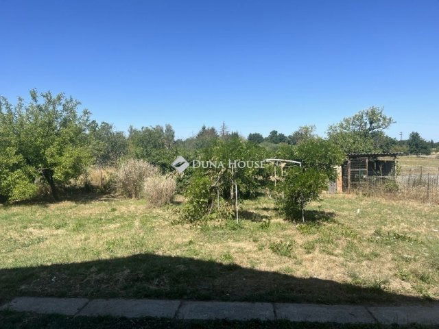 Eladó családi ház, Katafán 64.9 M Ft, 7 szobás