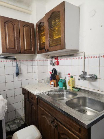 Eladó családi ház, Budapesten, XVIII. kerületben 79.9 M Ft