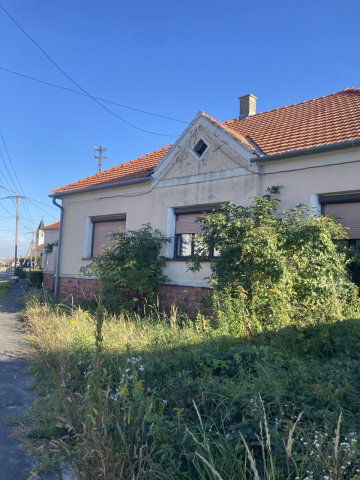 Eladó családi ház, Fertőhomokon 58 M Ft, 4 szobás