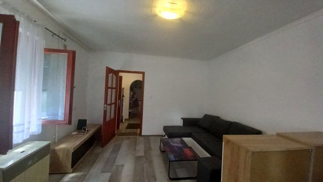 Eladó téglalakás, Pécsett 44.9 M Ft, 1 szobás