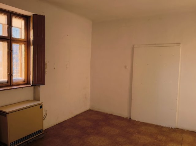 Eladó családi ház, Debrecenben 85 M Ft, 4 szobás