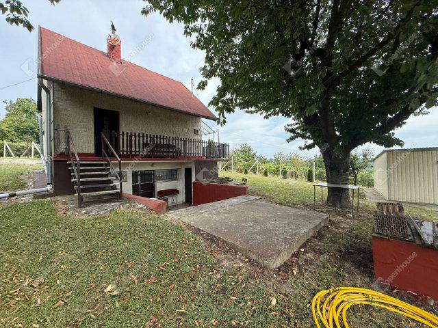 Eladó telek, Nagykapornakon 15.9 M Ft / költözzbe.hu