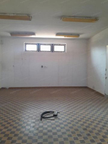 Eladó üzlethelyiség, Kecskeméten 36 M Ft / költözzbe.hu