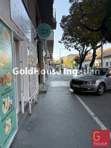 Eladó üzlethelyiség, Budapesten, III. kerületben, Kolosy téren