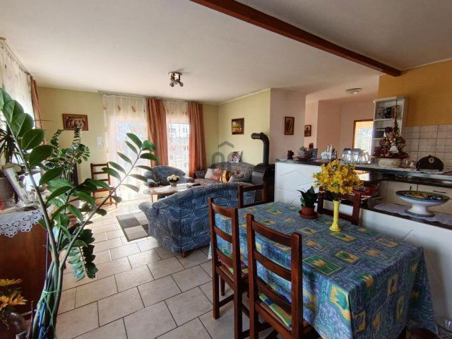 Eladó családi ház, Újszilváson 38.9 M Ft, 3 szobás