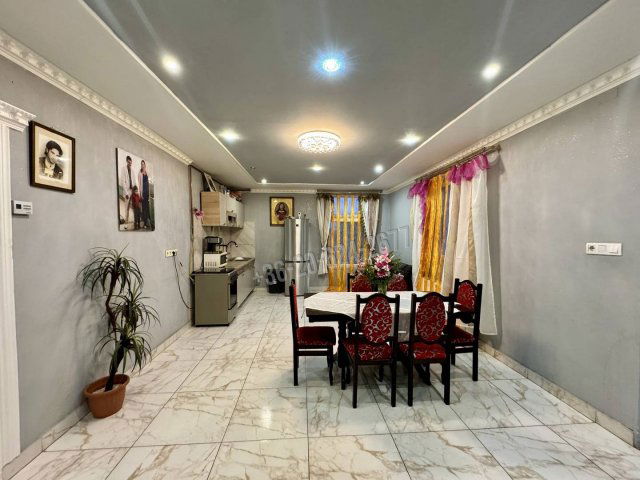 Eladó családi ház, Zsámbokon 45 M Ft, 4 szobás