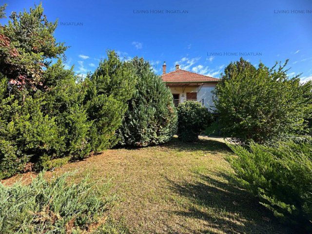 Eladó családi ház, Szentendrén 109 M Ft, 2 szobás