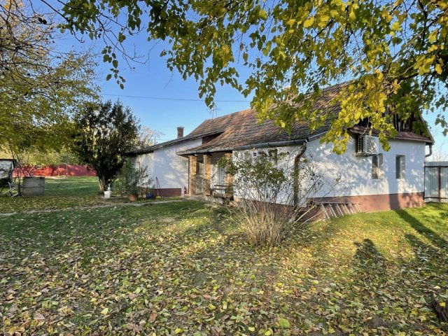 Eladó mezogazdasagi ingatlan, Jászszentandráson 13.5 M Ft