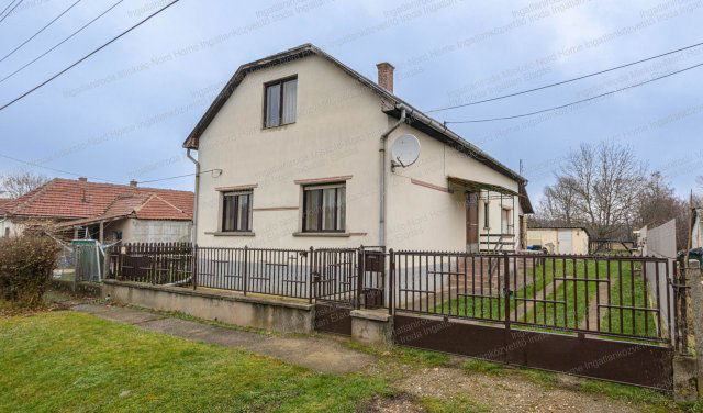 Eladó családi ház, Boldván 25.99 M Ft, 2 szobás