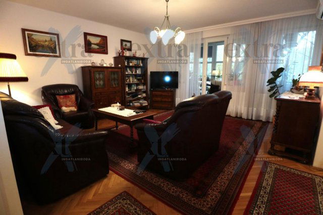 Eladó téglalakás, Szegeden 86 M Ft, 3+1 szobás